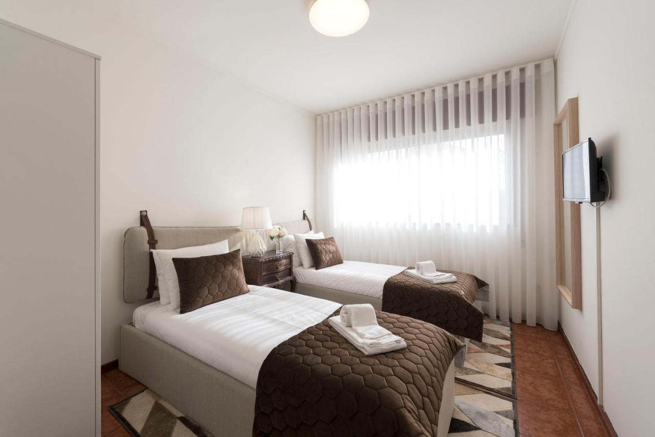Apartment Lovelystay - Newly Decorated 2br Flat With Free Parking