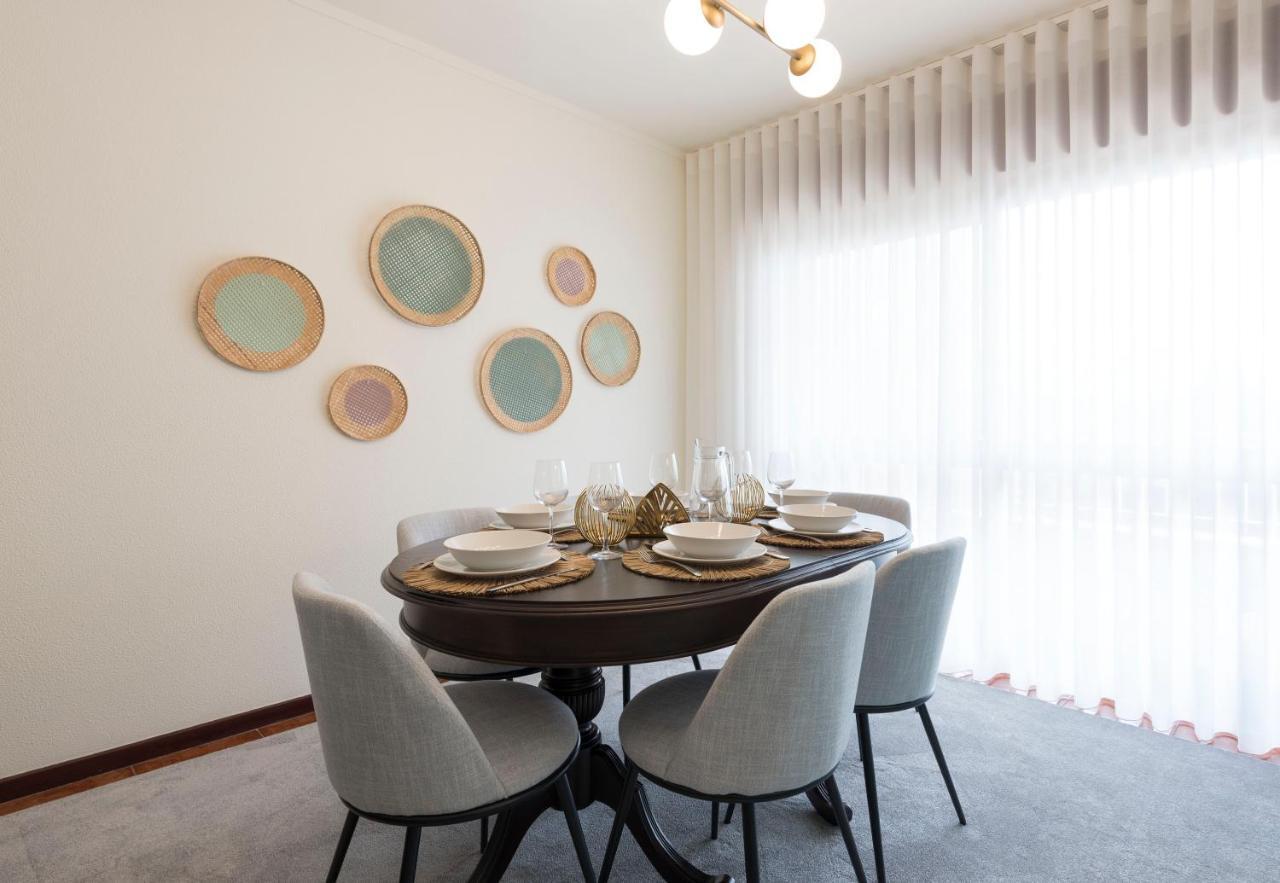 Apartment Lovelystay - Newly Decorated 2br Flat With Free Parking